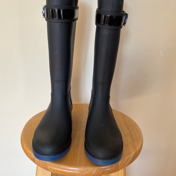 Tommy Hilfiger rain boots, color: Black size:6 - Picture 8 of 10